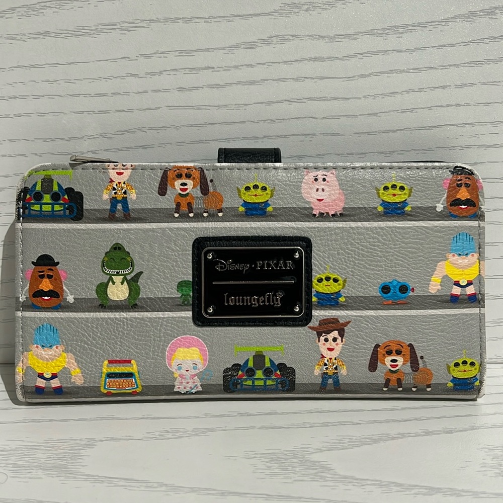 Disney loungefly wallet